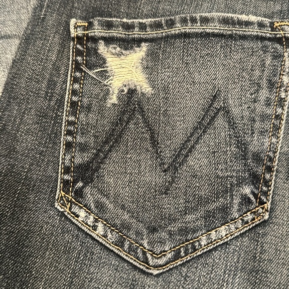 MOTHER The Looker Jeans in Tarnished - Picture 13 of 16